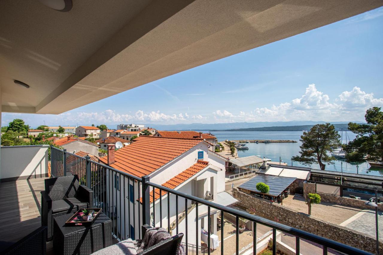 Apartments Doris Malinska Kültér fotó